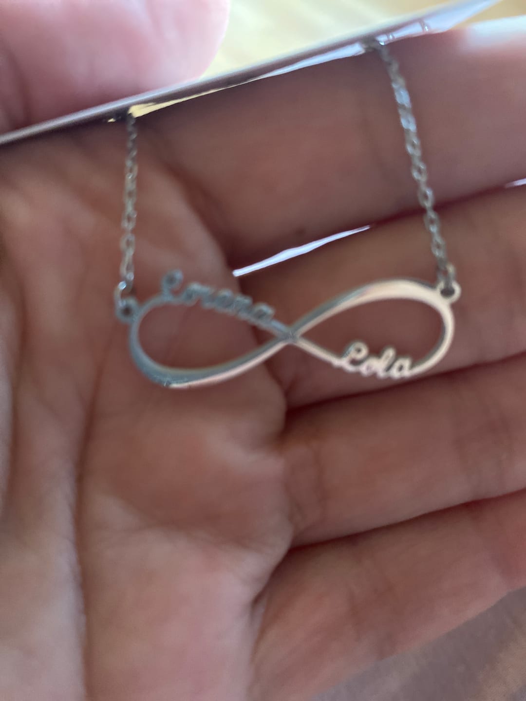Customer photo review of Collar Infinito ~ Personalizable