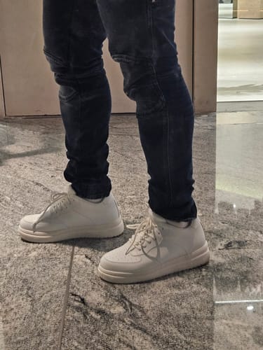 Customer photo review of AirLift Originals (3'' Boost)