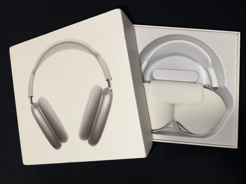Customer photo review of MAX Over-Ear Ultra