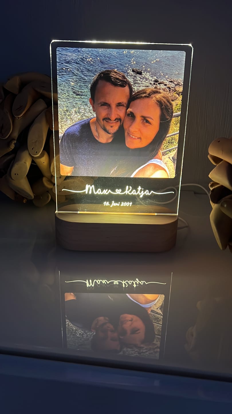 Customer photo review of Euer Liebeslicht mit Foto (eckig)