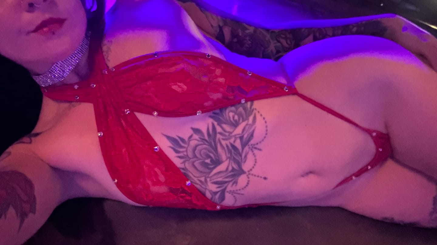 Customer photo review of Paradise Sling Onesie: Lace Red & Diamonds
