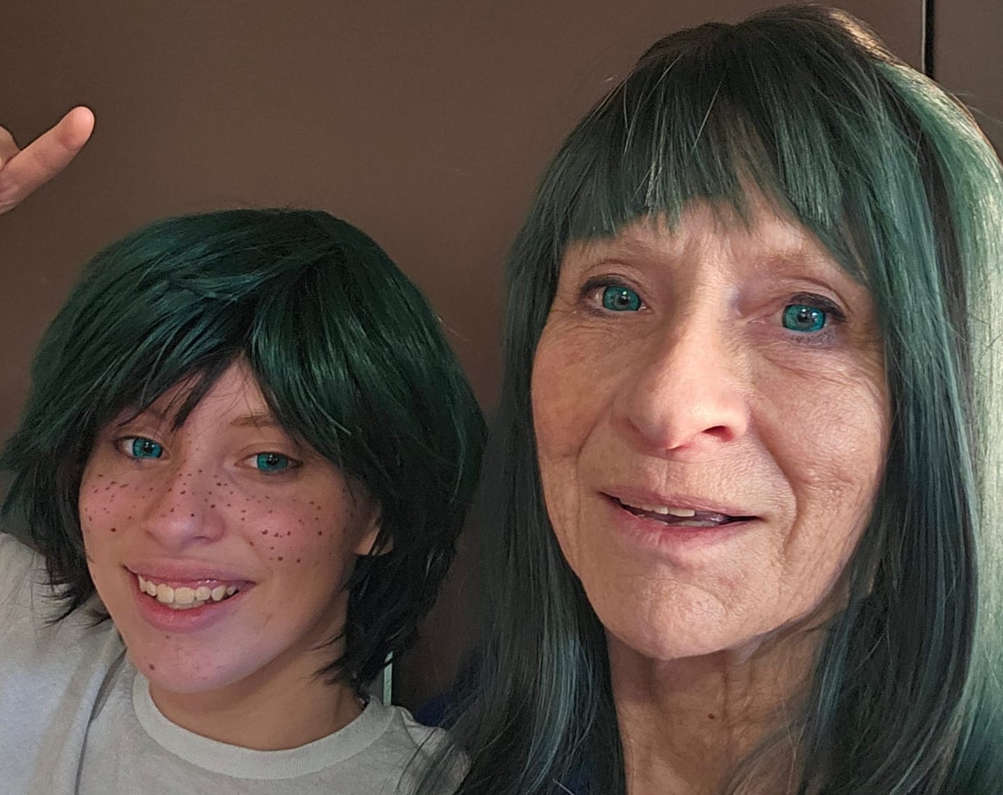Customer photo review of Cosplay ICE Green Prescription Colored Contact Lenses