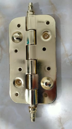 Customer photo review of Bisagra especial de seguridad canto redondo con remate para puerta blindada en acabado latonado