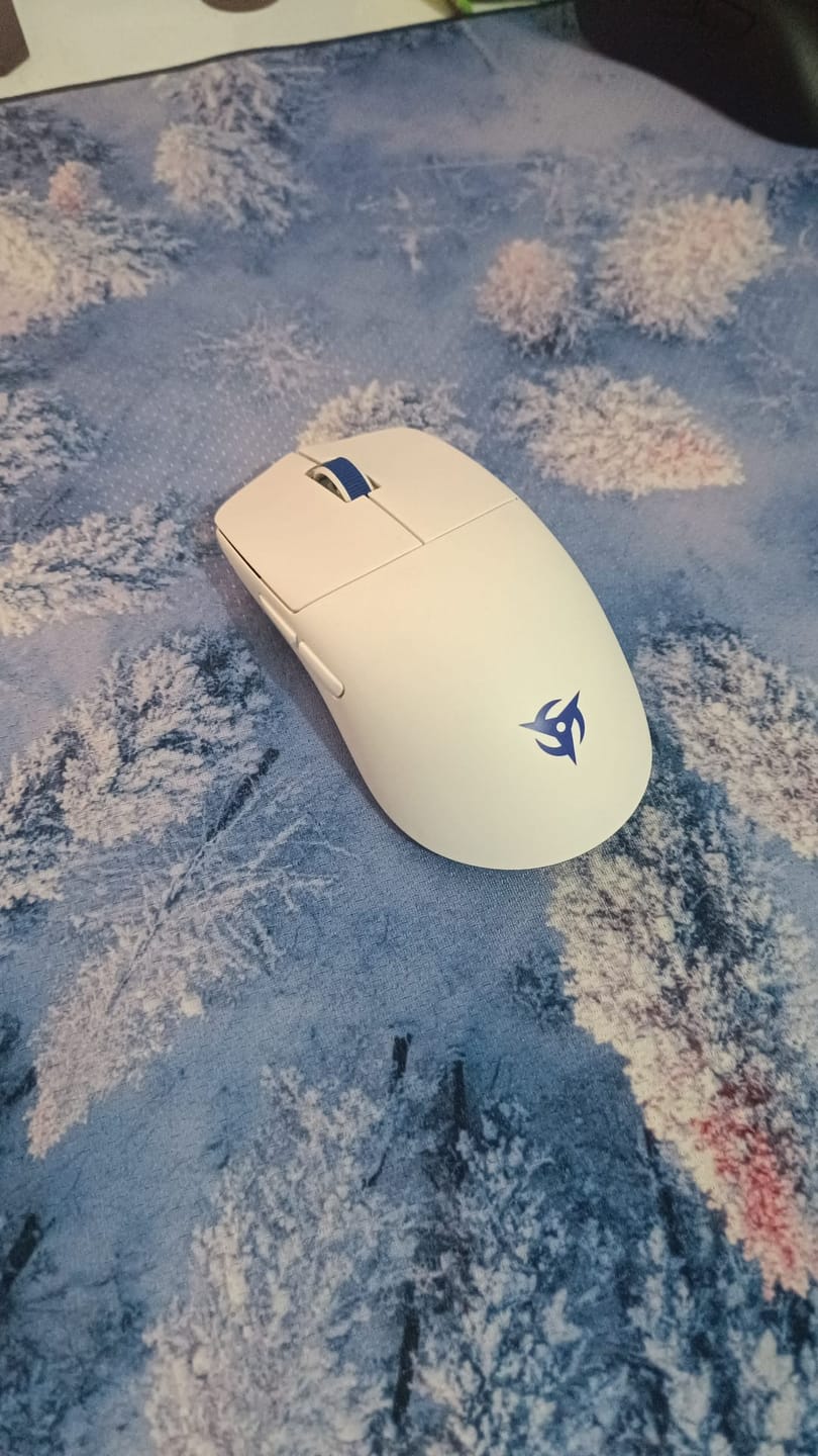 Customer photo review of Ninjutso Sora V2 8K Wireless Mouse