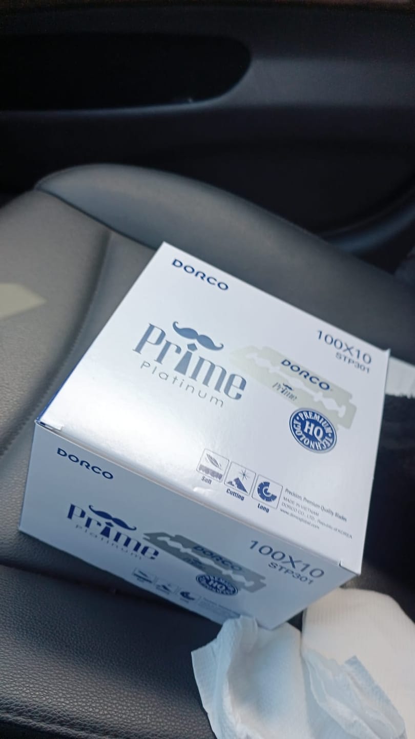 Customer photo review of Caja hojillas dorco prime