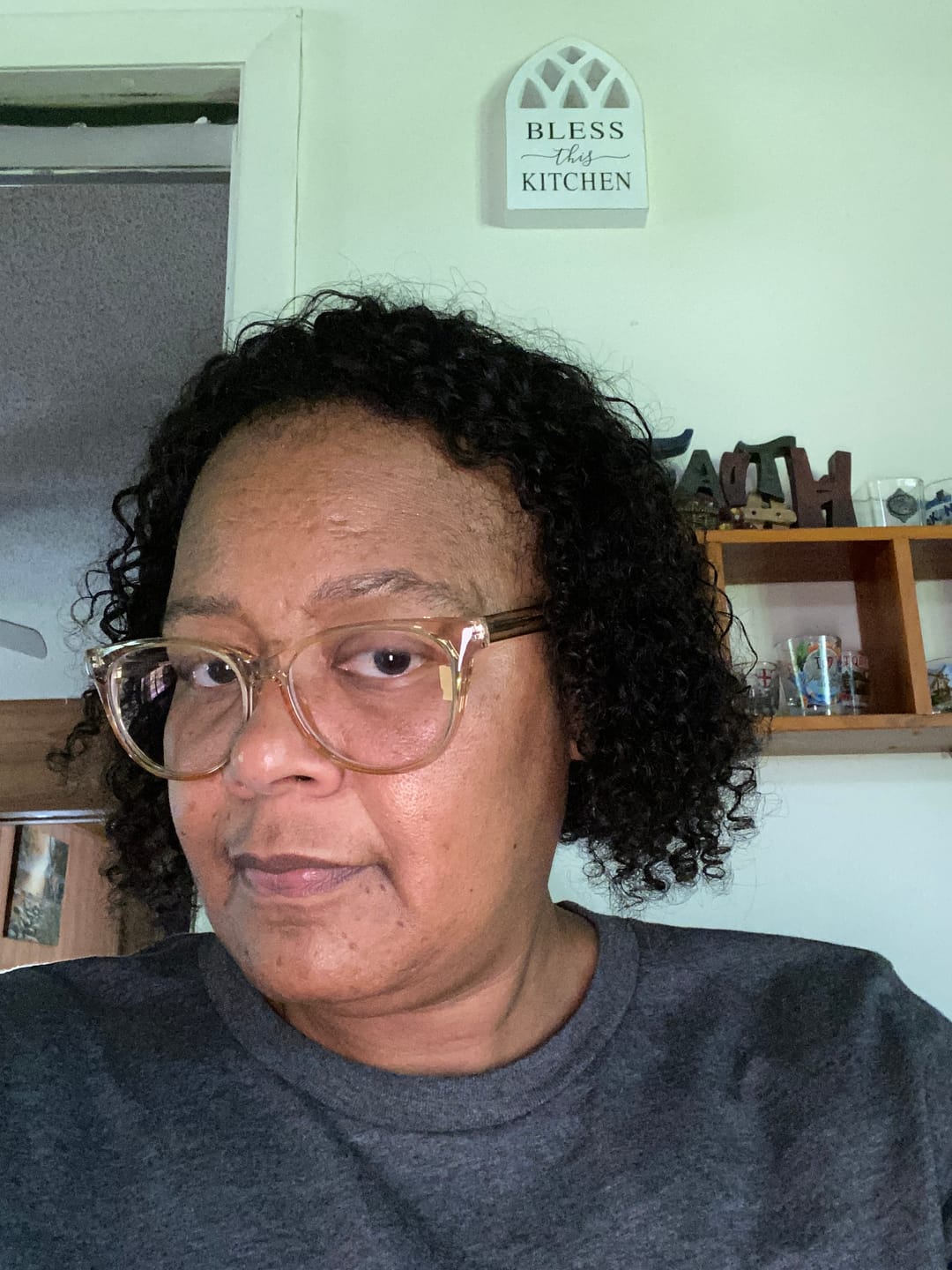 Customer photo review of Jerry Curly Brazilian Human Hair Bundles WB23