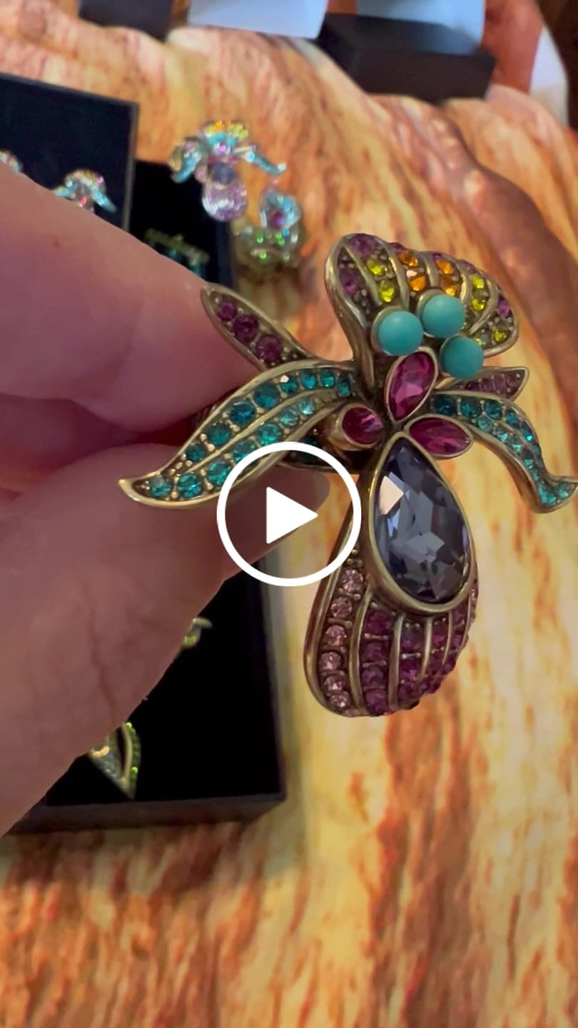 Customer video review of HEIDI DAUS®"Jack In The Pulpit" Crystal Floral  Ring