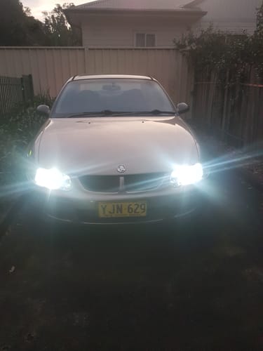 Customer photo review of T10 LED Bulb