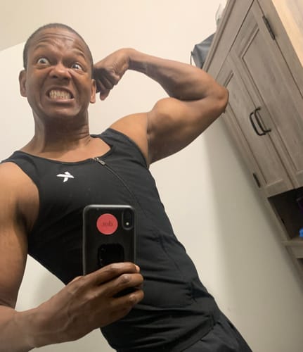 Customer photo review of Men's Zipper Heat Trapping Sweat Vest