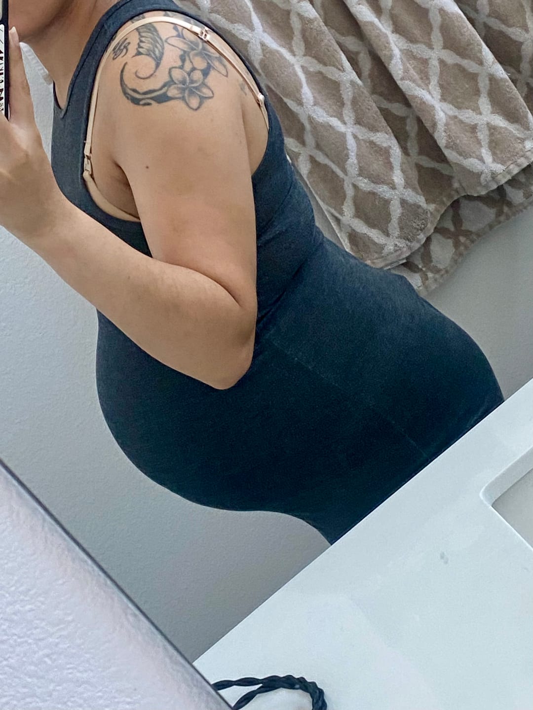Customer photo review of Pregnancy Support Belt
