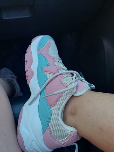 Customer photo review of Tenis Saory Colors Women