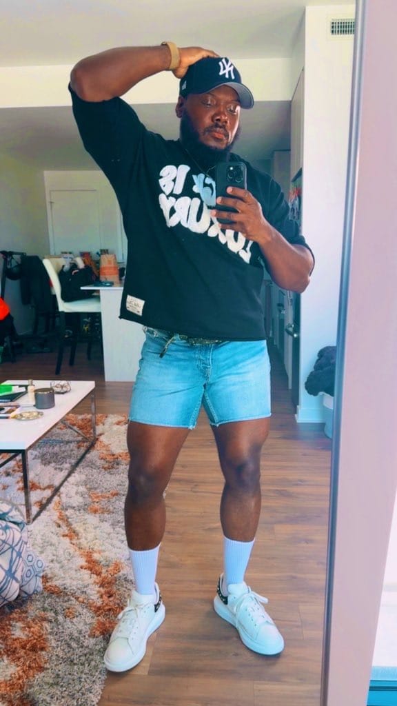 Customer photo review of BLK is Lux Cropped Crew