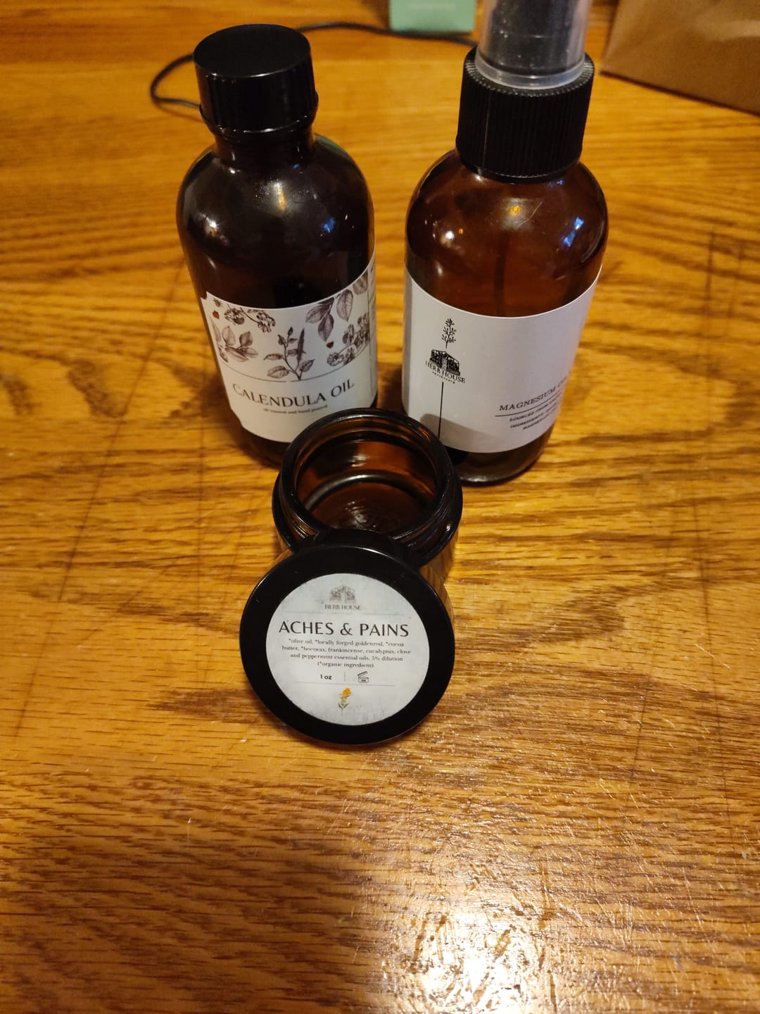 Customer photo review of Aches & Pains Salve