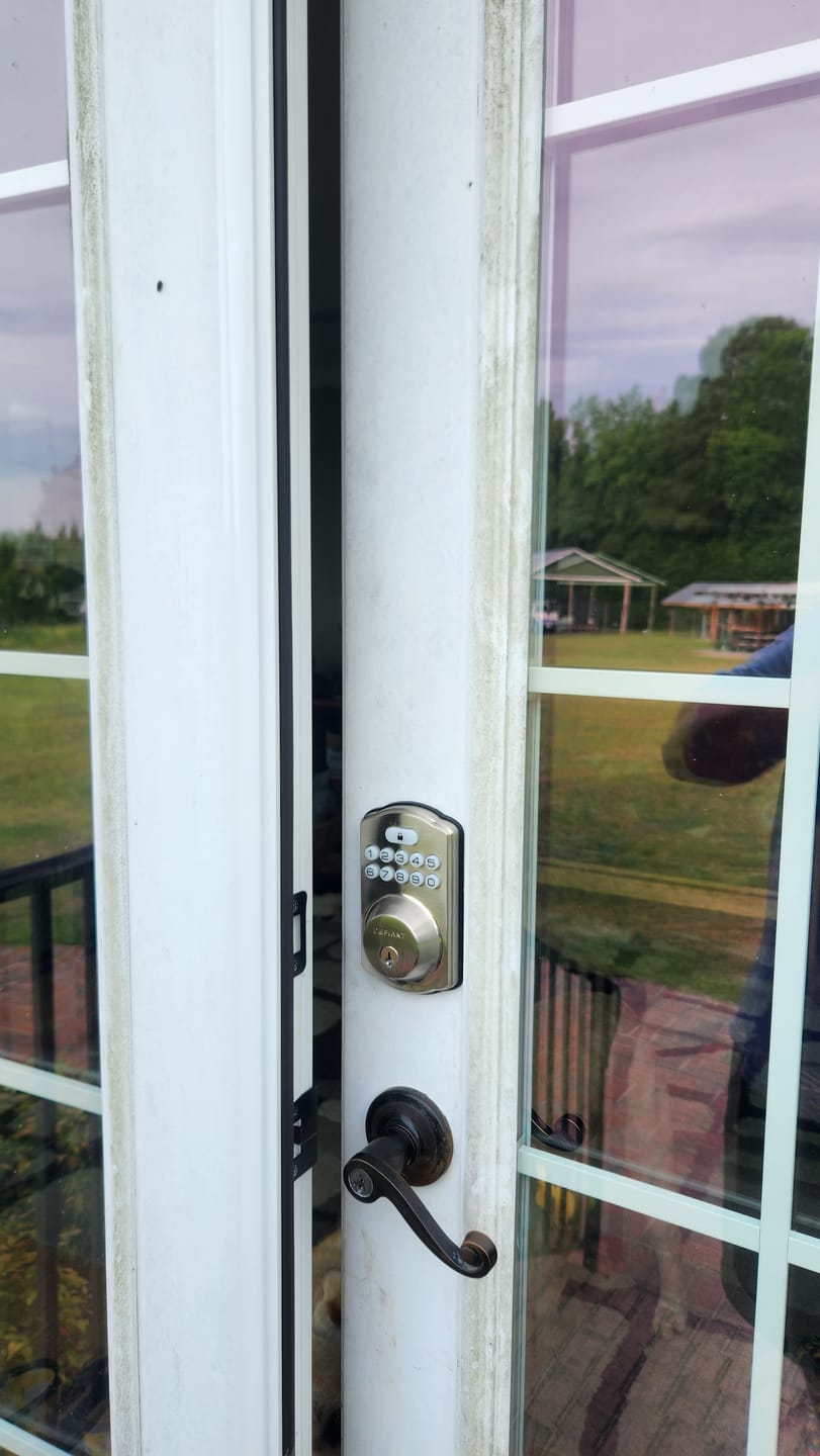 Customer photo review of Thermal Aluminum Astragal (White)