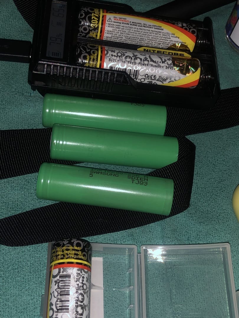 Customer photo review of Samsung 25R 18650 2500mAh 20A Battery