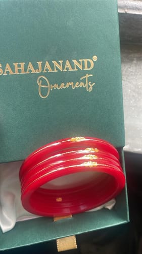 Customer photo review of Red - Divya Shringar Bangles (916 22k)
