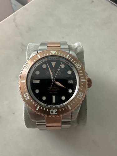 Customer photo review of Oceaneva™ Men's Deep Marine Explorer III 3000M Pro Diver Watch Black Dial Rose Gold