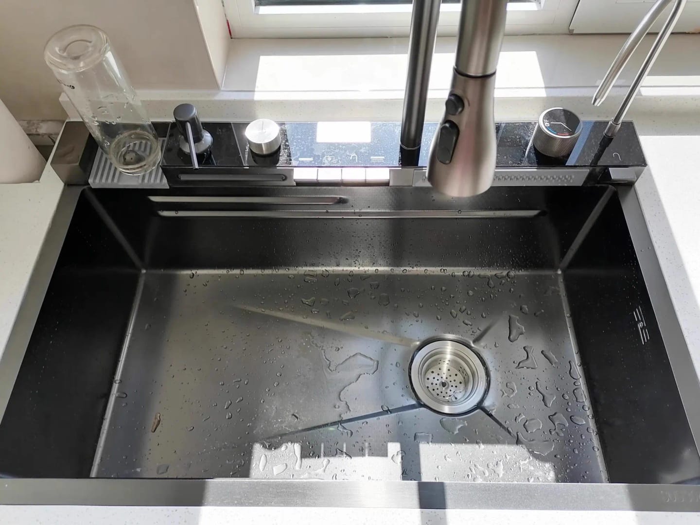 Customer photo review of Stainless Steel Waterfall Kitchen Sink with Embossed Digital Display, Large Single Slot, All-in-One Faucet, and Multi-Functional Wash Basin