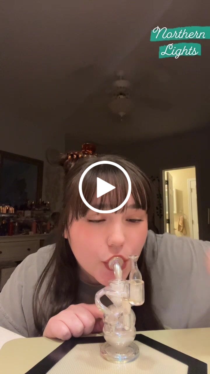 Customer video review of Infinity Mini Dab Rig