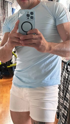 Customer photo review of Men's low rise casual shorts