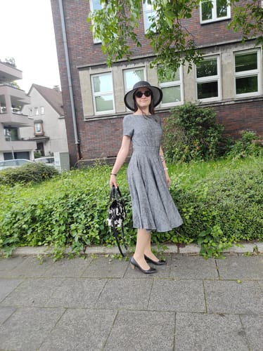 Customer photo review of Gray swing summer linen dress 5068