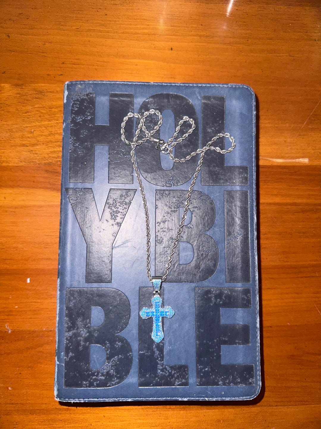 Customer photo review of BLUE CROSS PENDANT. - WHITE GOLD