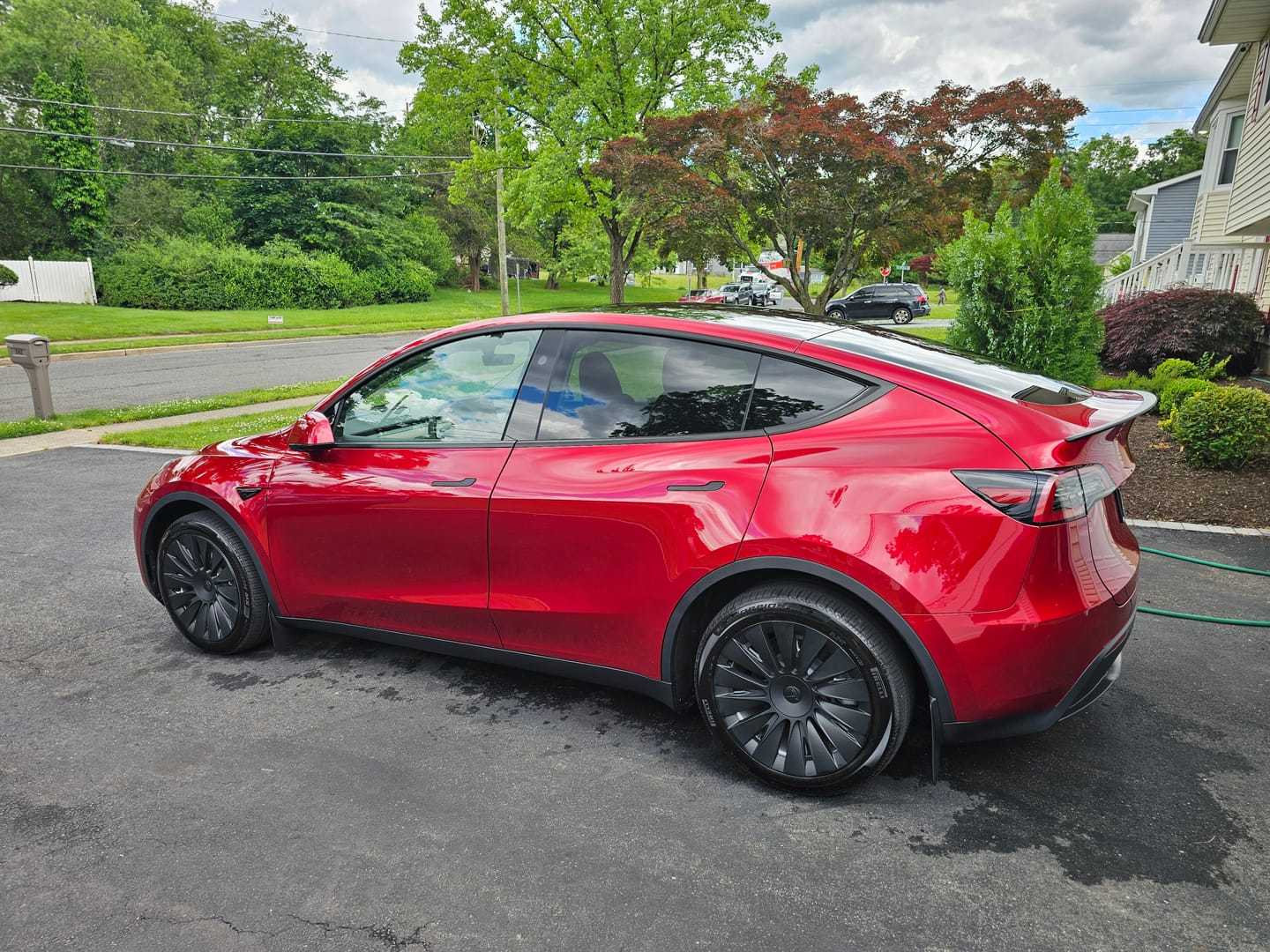 Customer photo review of TESPLUS 19'' Induction Style Wheel Cover for Model Y
