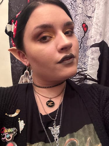 Customer photo review of Apparition - Matte Liquid Lipstick