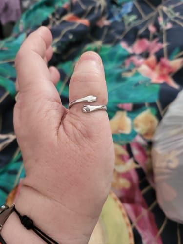 Customer photo review of Hug From Heaven Ring
