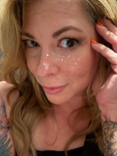 Customer photo review of Stardust Silver + Gold Speckles Makeup Patches