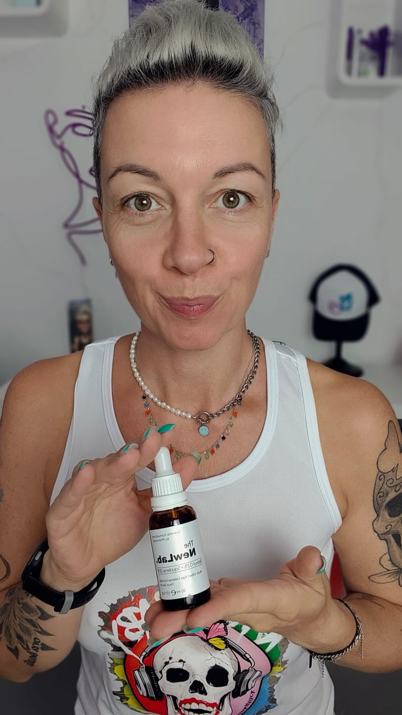 Customer photo review of Anti-Aging-Gesichtsserum Retinol 0.2 % + Squalen 20 %
