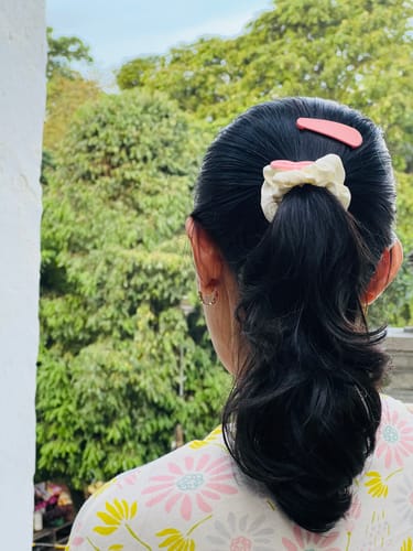 Customer photo review of Lovebeam Scrunchie