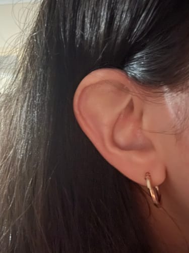 Customer photo review of Twist Hoop Earrings in 9ct Rose Gold