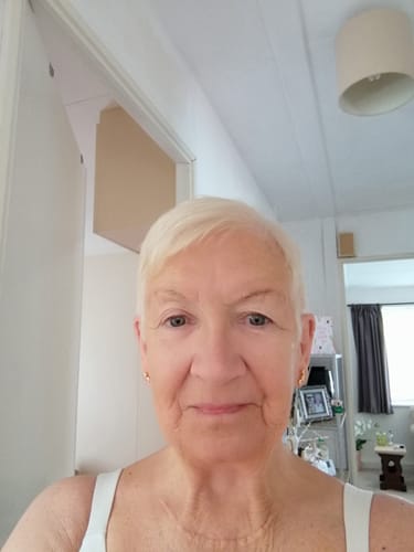 Customer photo review of Gradual Organic* Self Tan Rose Mist