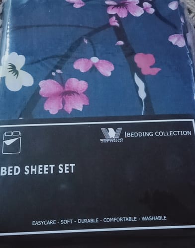 Customer photo review of Floral Navy-Bed Sheet Set