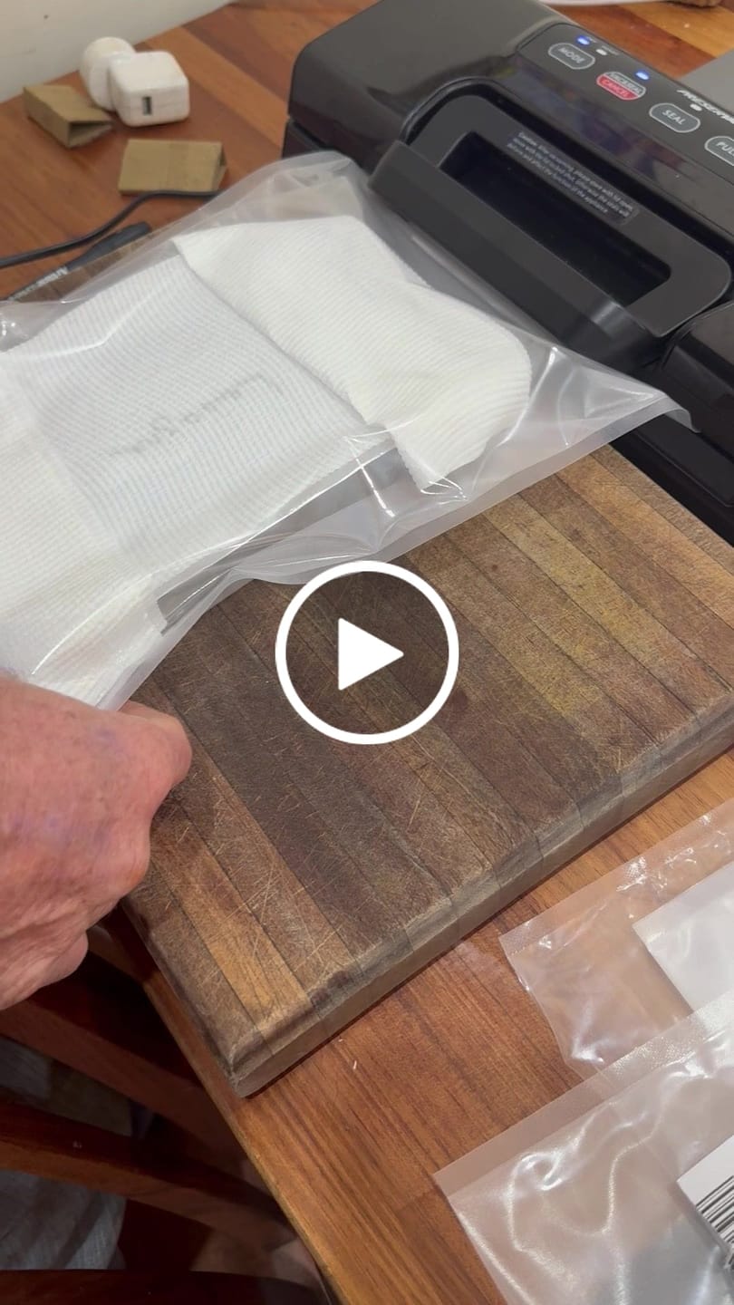 Customer video review of Beginners Starter Pack K1 Vacuum Sealer And Bags