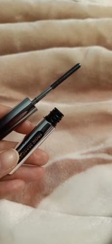 Customer photo review of Tillys Iron Wand Mascara