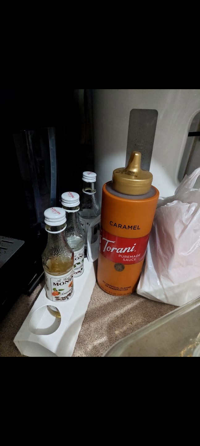 Customer photo review of Salsa De Caramelo Torani Puremade 468gr
