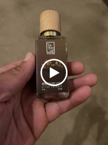 Customer video review of Royal Chariot Attar