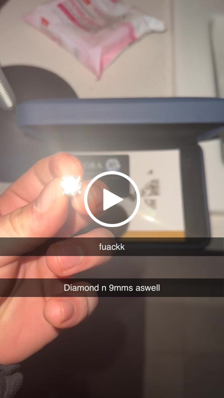 Customer video review of VVS Moissanite Stud Earrings (ALL SIZES)