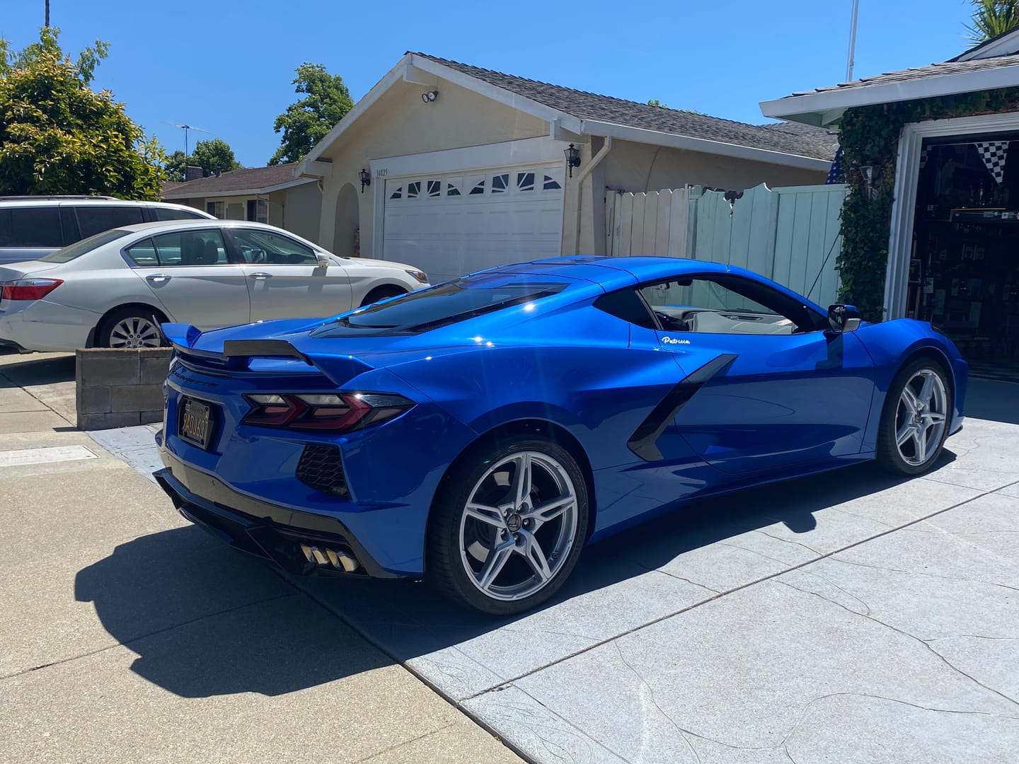 Customer photo review of Corvette C8 Z51 Rear Trunk Spoiler Add-On Wicker Extension