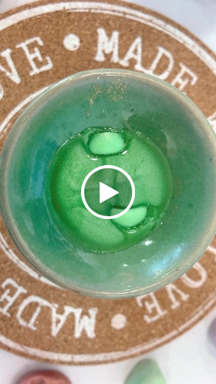 Customer video review of Fragancia BOIS AGAR NOIR