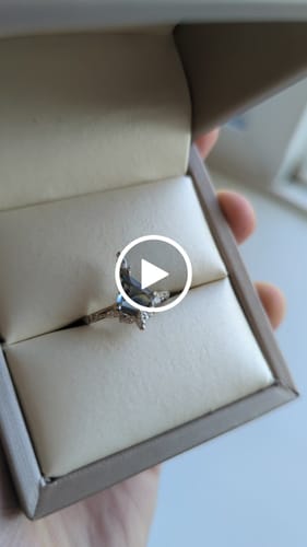 Customer video review of H/S Ignatia Ring