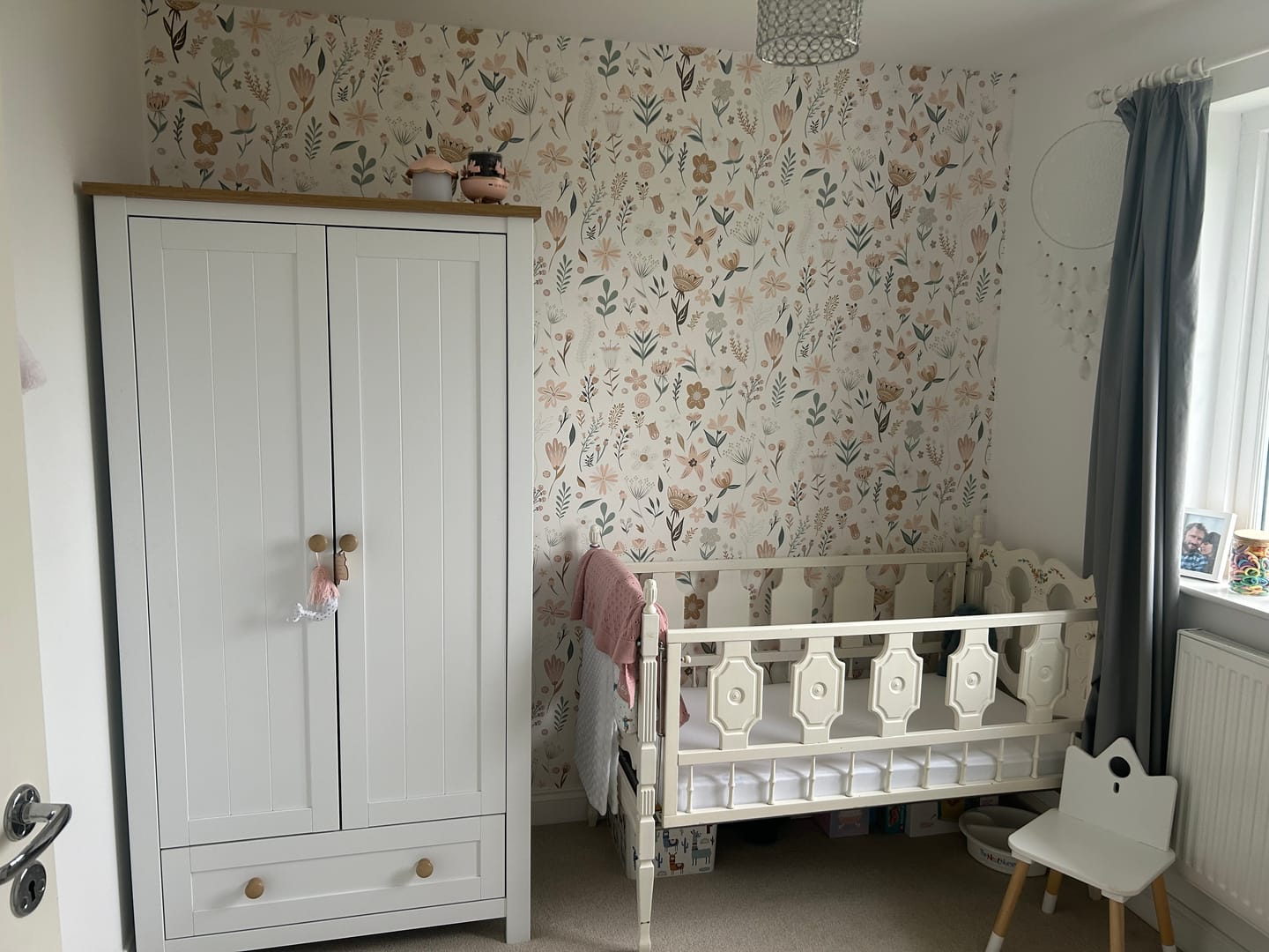 Customer photo review of Millie Floral Wallpaper Repeat Pattern
