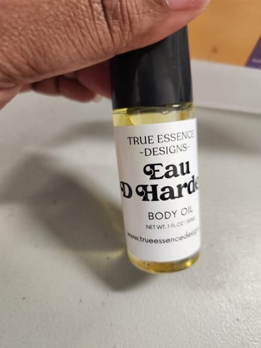 Customer photo review of ANGTL102 Eau D'Hadrien Body Oil  - Women