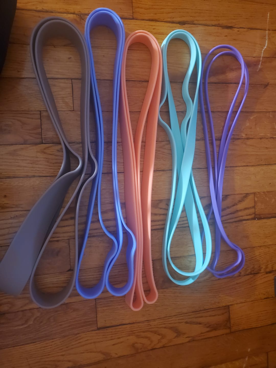 Customer photo review of Silicone Bands - Latex Free - 5-set