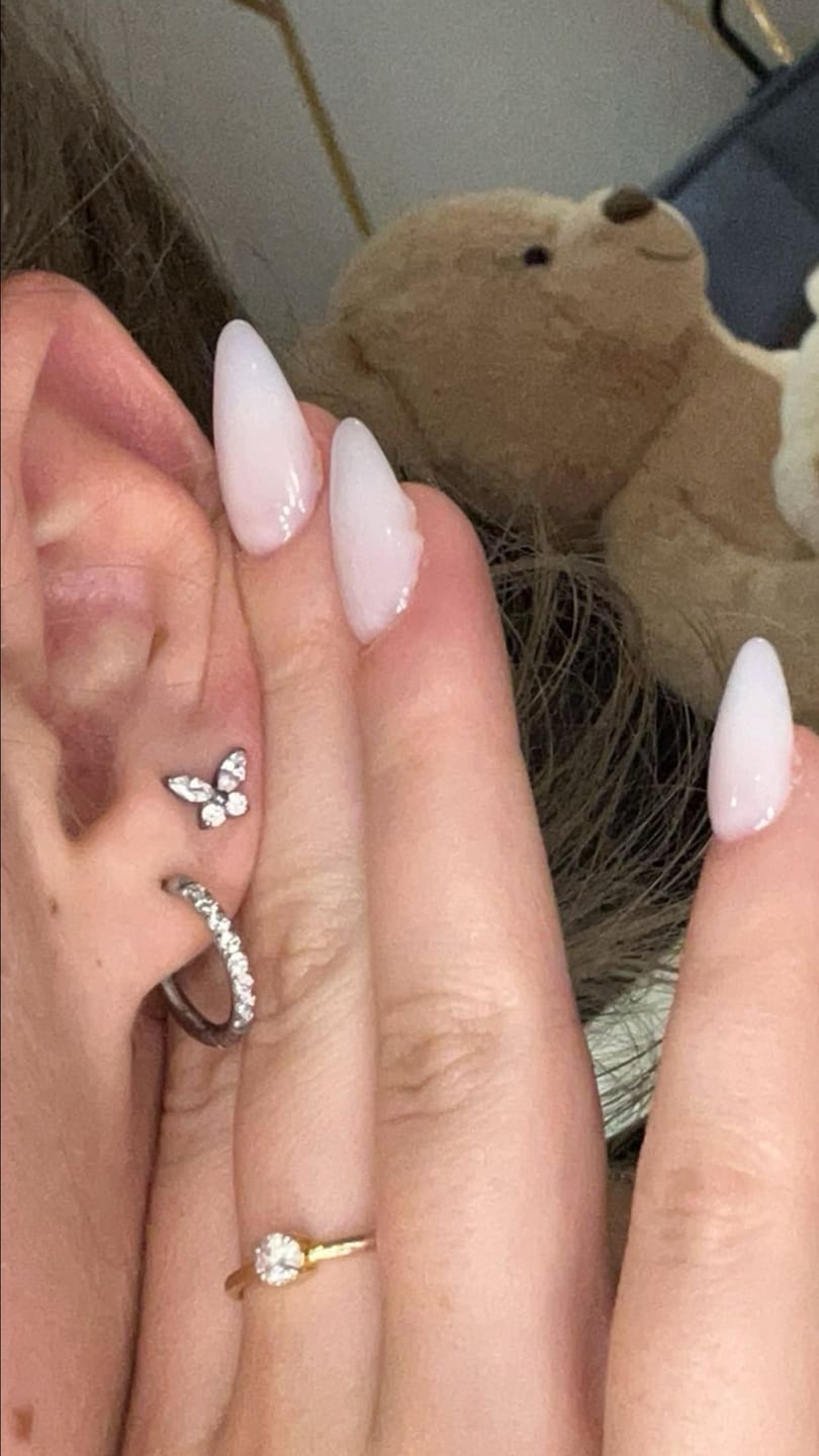 Customer photo review of Klara Ohrringe | 18K vergoldet