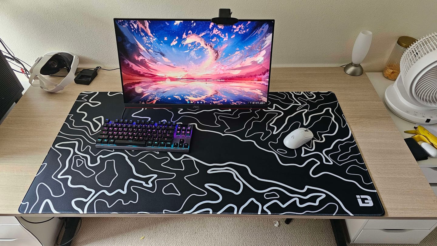 Customer photo review of Topograph - Black