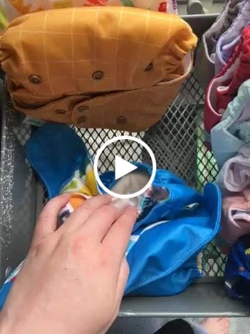 Customer video review of 4-Layer Bamboo Natural Fiber Cloth Diaper Insert