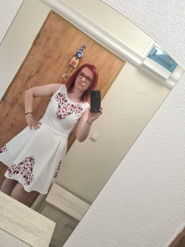 Customer photo review of Къса рокля със самоковска шевица